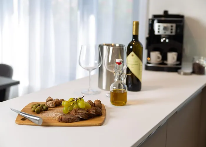 Hadrie Luxury And Rova Apartment Malinska