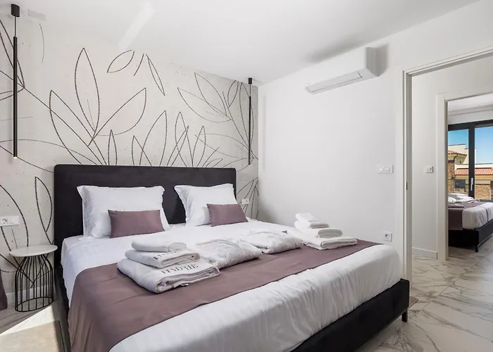 Apartment Hadrie Luxury And Rova *