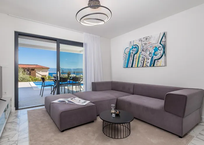 Hadrie Luxury And Rova Apartment Malinska