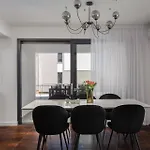 Hadrie Luxury And Rova