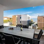 Апартаменты Hadrie Luxury And Rova