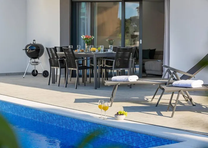 Hadrie Luxury And Rova * Malinska